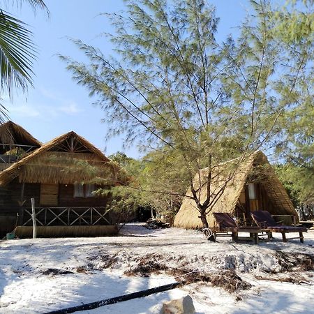 Green Blue Beach Hostel Koh Rong Sanloem Εξωτερικό φωτογραφία