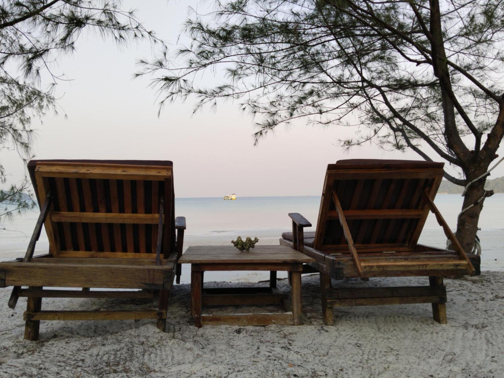 Green Blue Beach Hostel Koh Rong Sanloem Εξωτερικό φωτογραφία