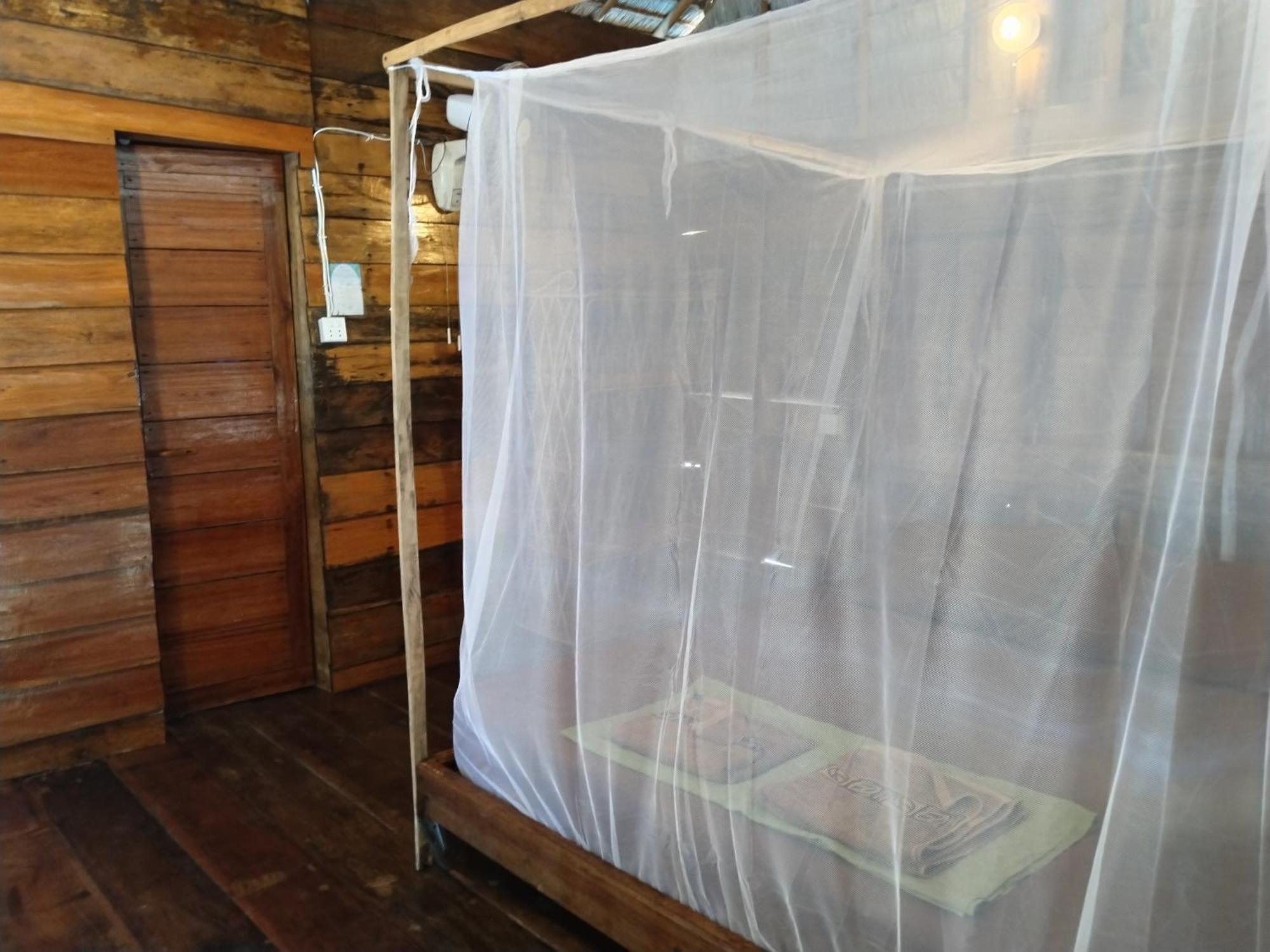 Green Blue Beach Hostel Koh Rong Sanloem Εξωτερικό φωτογραφία
