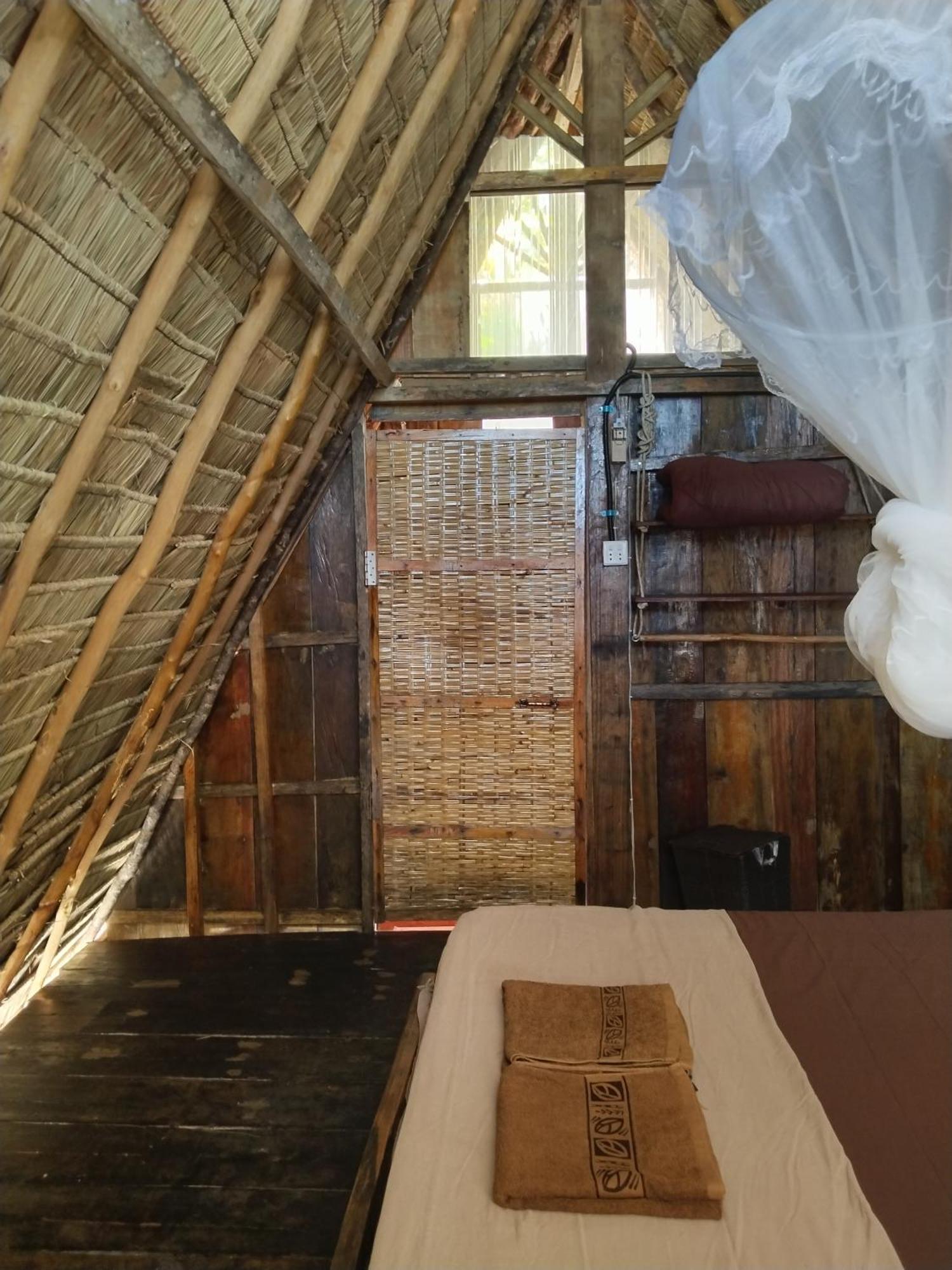 Green Blue Beach Hostel Koh Rong Sanloem Εξωτερικό φωτογραφία
